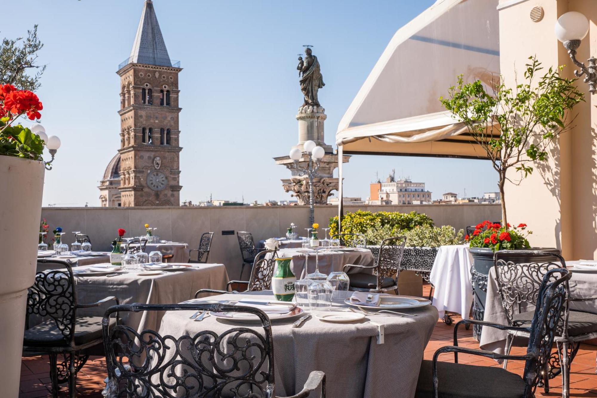 Mecenate Palace Hotel